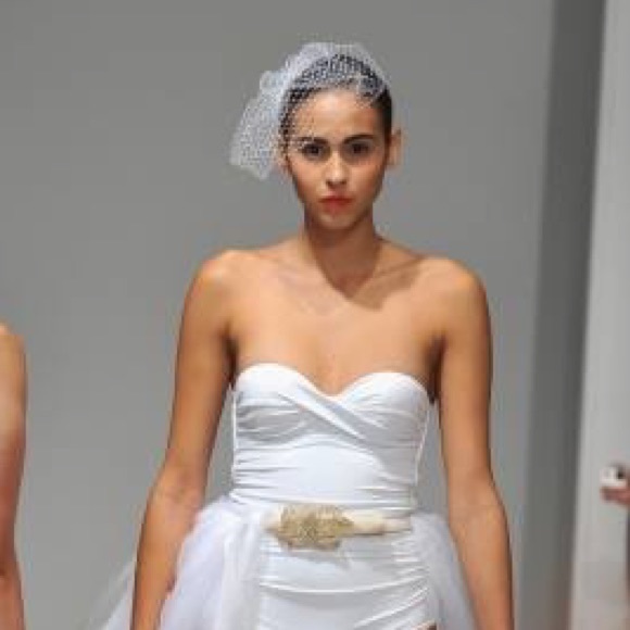 White Bride Bridal Birdcage Veil - Picture 7 of 7